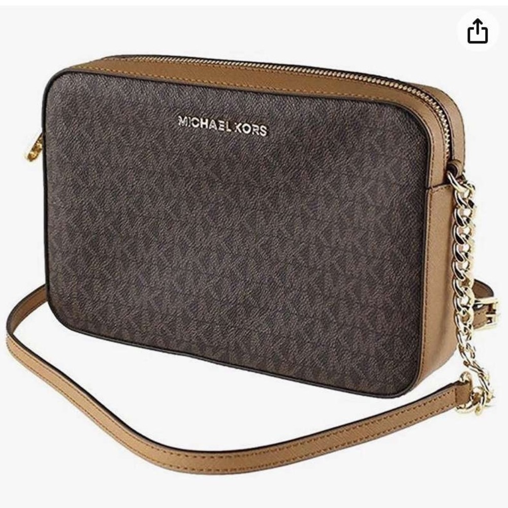 Micheal kors crossbody